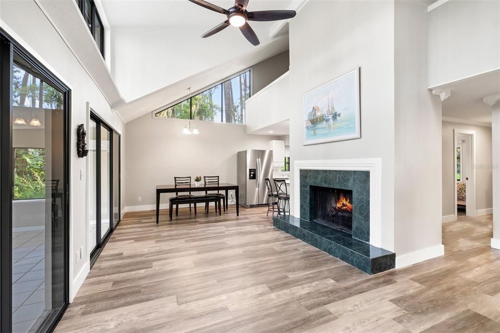 На продажу: $479,900 (3 спален, 2 ванн, 1952 Квадратных фут)