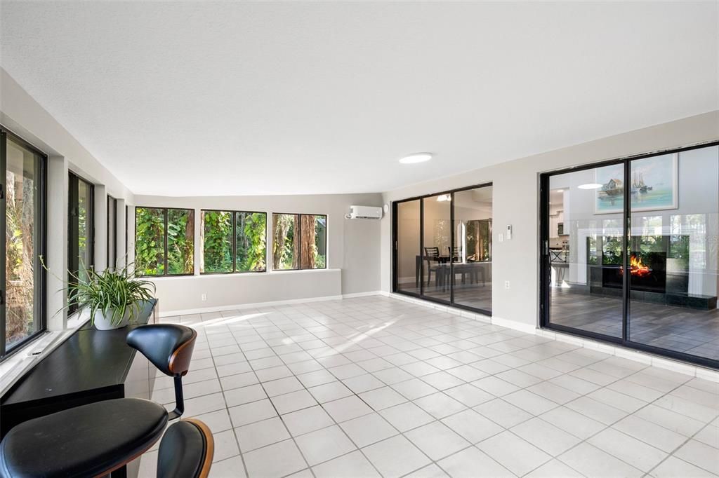 На продажу: $479,900 (3 спален, 2 ванн, 1952 Квадратных фут)