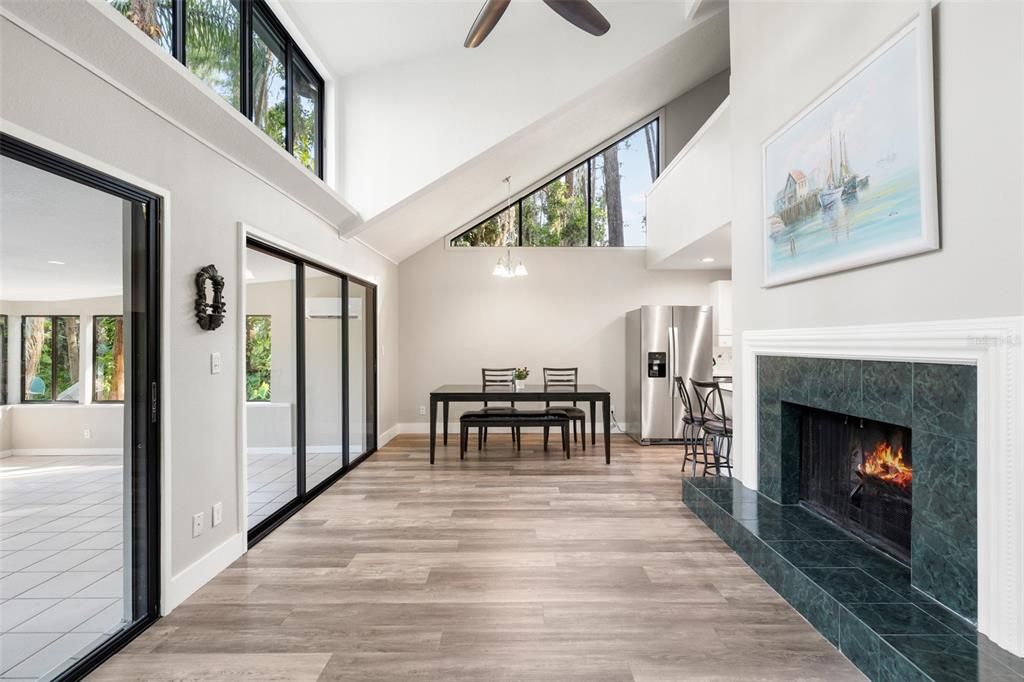 На продажу: $479,900 (3 спален, 2 ванн, 1952 Квадратных фут)