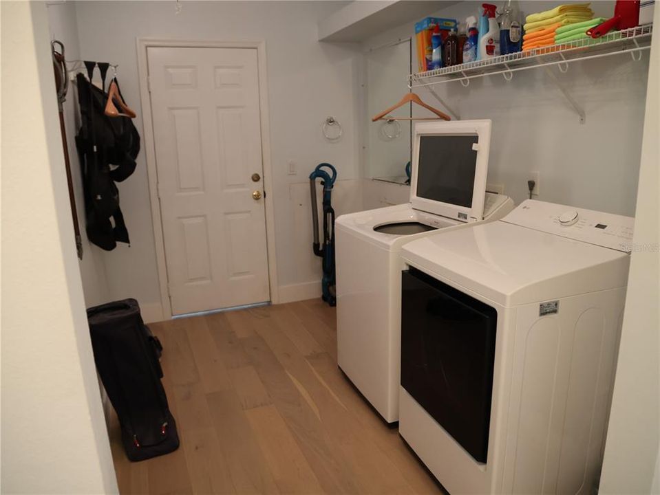 На продажу: $719,000 (3 спален, 2 ванн, 2125 Квадратных фут)