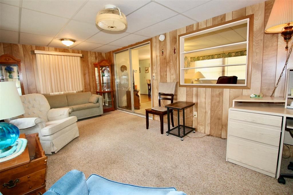 Activo con contrato: $88,000 (2 camas, 1 baños, 882 Pies cuadrados)