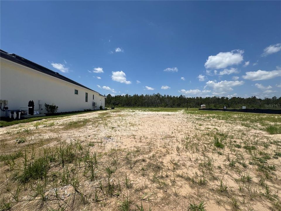 На продажу: $475,000 (0.15 acres)