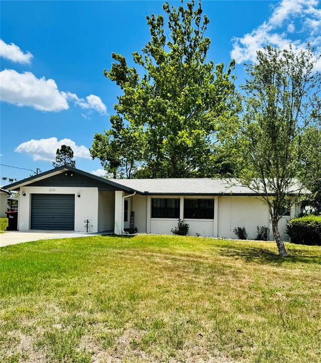 Recently Sold: $194,000 (2 beds, 2 baths, 1367 Square Feet)