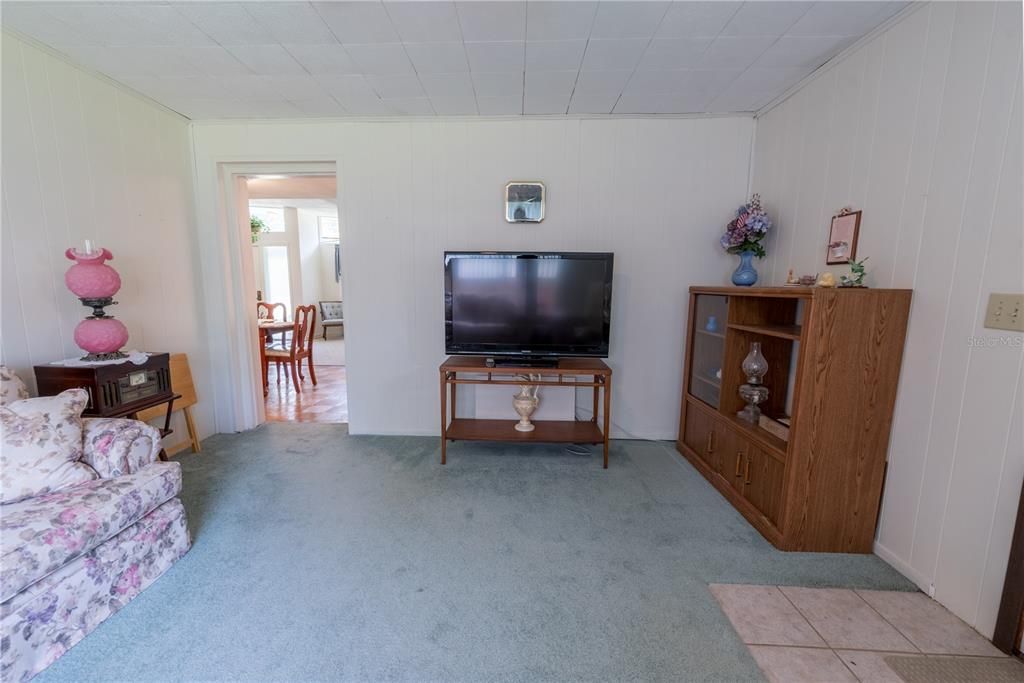 На продажу: $259,900 (3 спален, 2 ванн, 1676 Квадратных фут)