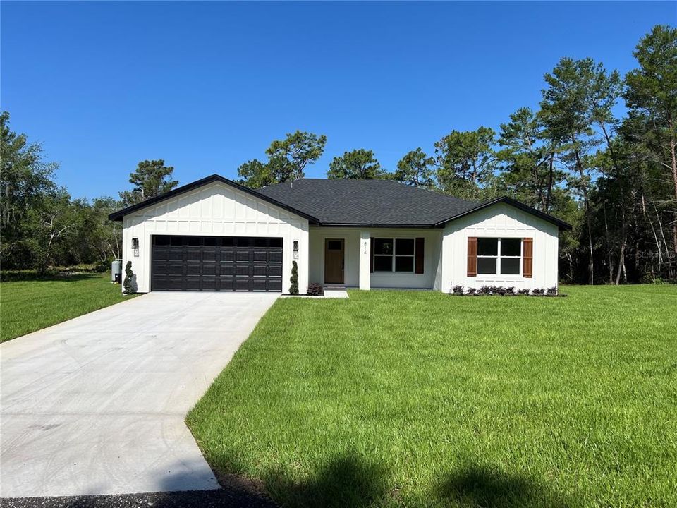 Active With Contract: $567,500 (4 beds, 2 baths, 1865 Square Feet)