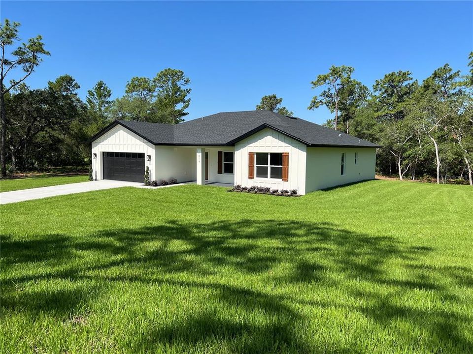 Active With Contract: $567,500 (4 beds, 2 baths, 1865 Square Feet)