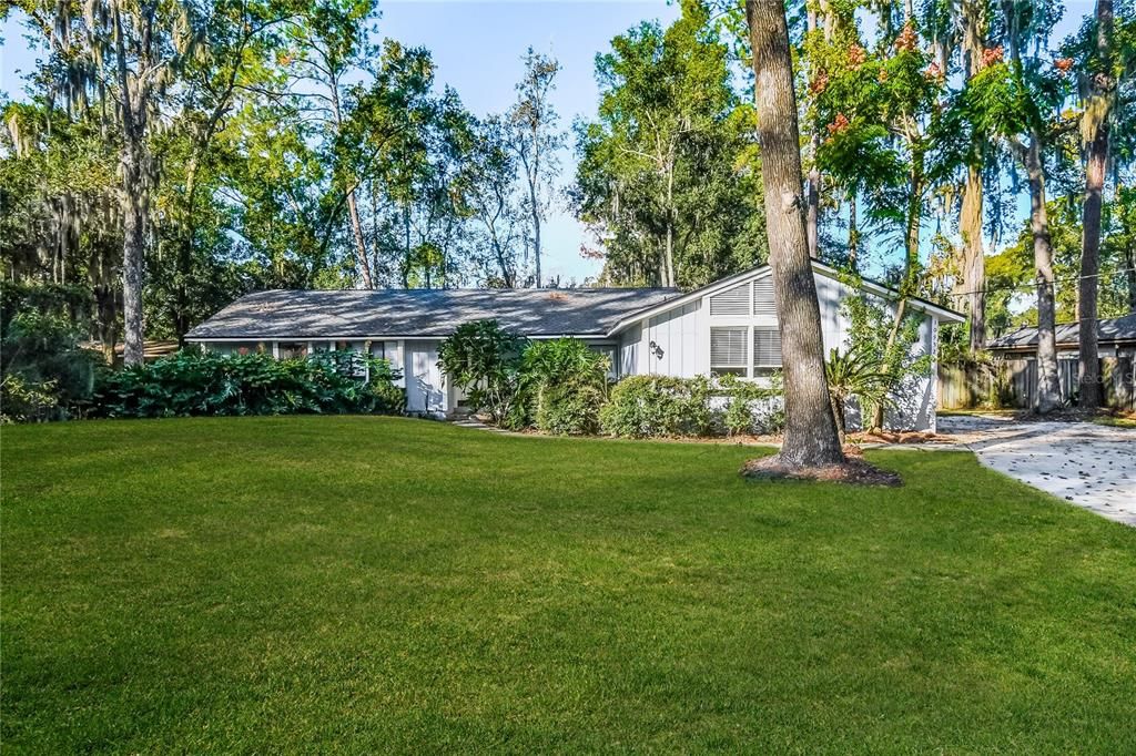 待售: $369,000 (3 贝兹, 2 浴室, 1926 平方英尺)