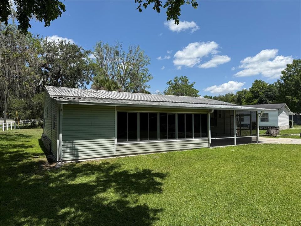 For Sale: $140,000 (3 beds, 2 baths, 1248 Square Feet)