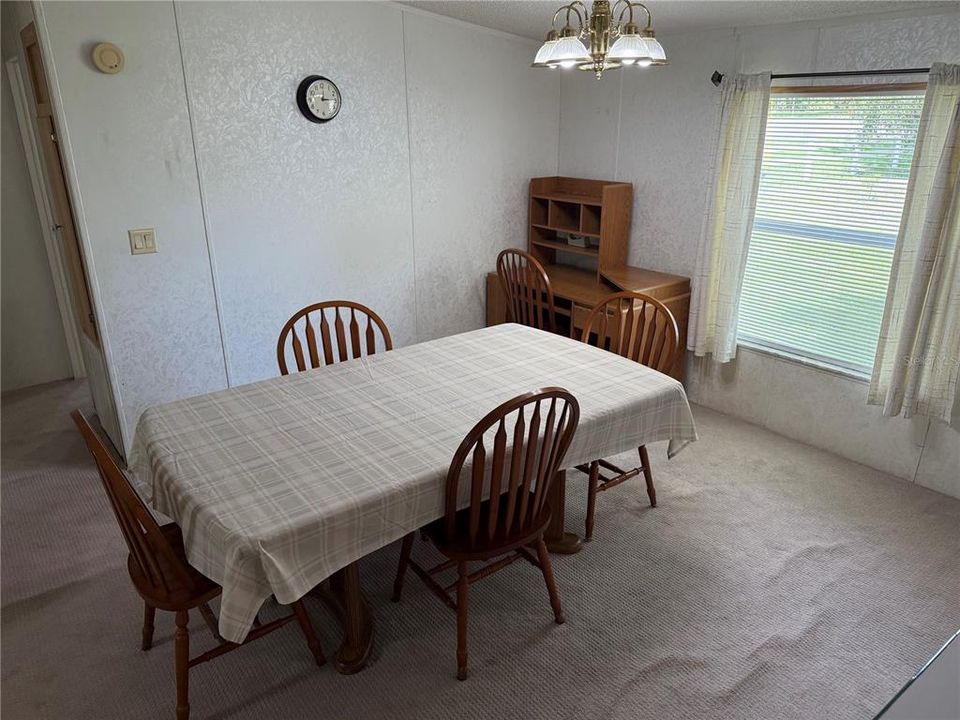 For Sale: $140,000 (3 beds, 2 baths, 1248 Square Feet)