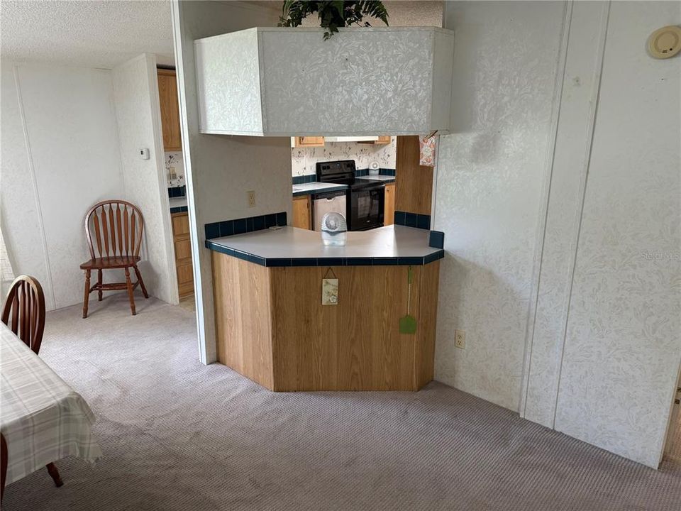 For Sale: $140,000 (3 beds, 2 baths, 1248 Square Feet)