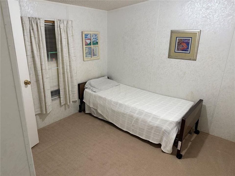 For Sale: $140,000 (3 beds, 2 baths, 1248 Square Feet)