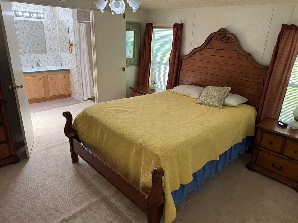 For Sale: $140,000 (3 beds, 2 baths, 1248 Square Feet)