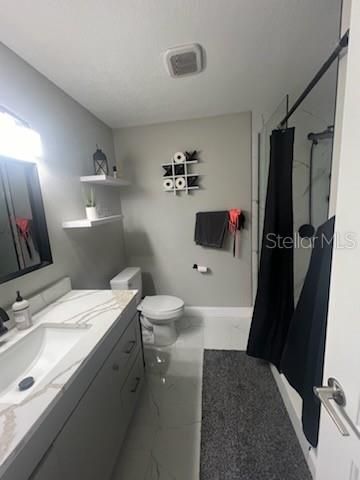 Active With Contract: $389,900 (4 beds, 2 baths, 1536 Square Feet)