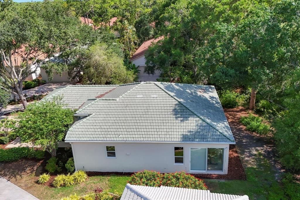 Activo con contrato: $589,500 (3 camas, 2 baños, 2115 Pies cuadrados)