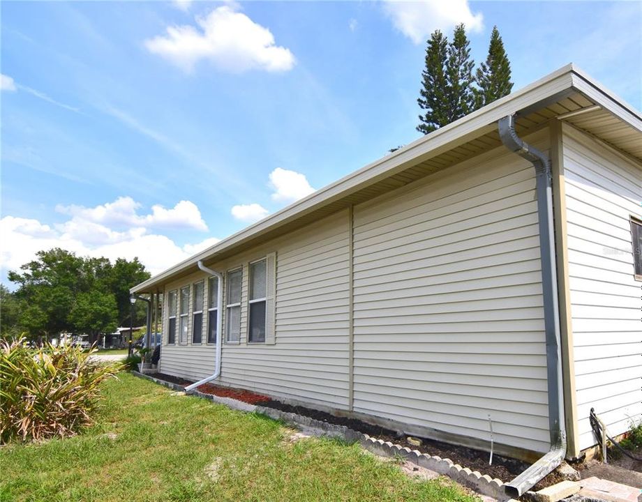 待售: $99,900 (2 贝兹, 2 浴室, 1508 平方英尺)