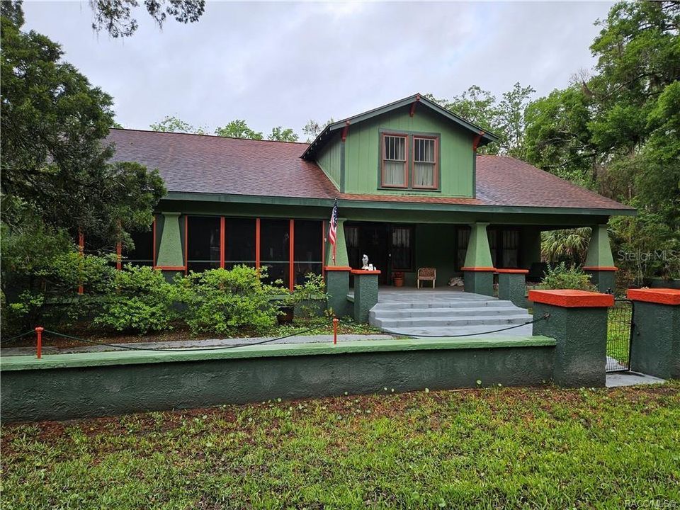 Active With Contract: $359,000 (4 beds, 3 baths, 2991 Square Feet)