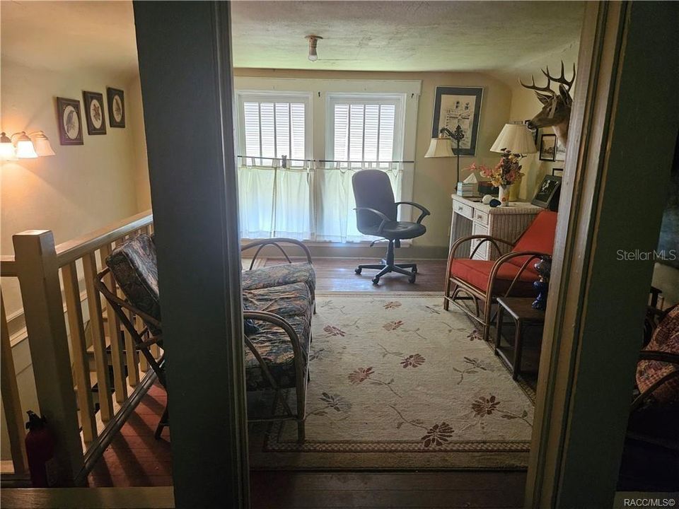 Active With Contract: $359,000 (4 beds, 3 baths, 2991 Square Feet)