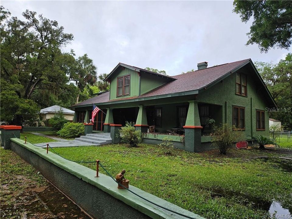 Active With Contract: $359,000 (4 beds, 3 baths, 2991 Square Feet)