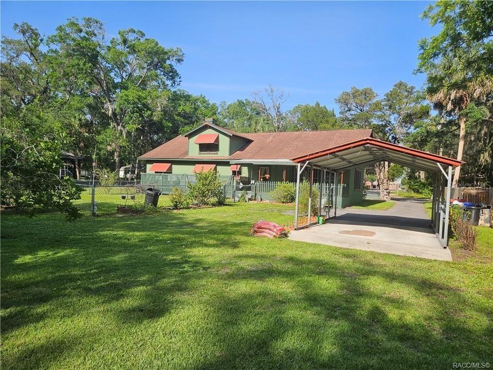 Active With Contract: $359,000 (4 beds, 3 baths, 2991 Square Feet)