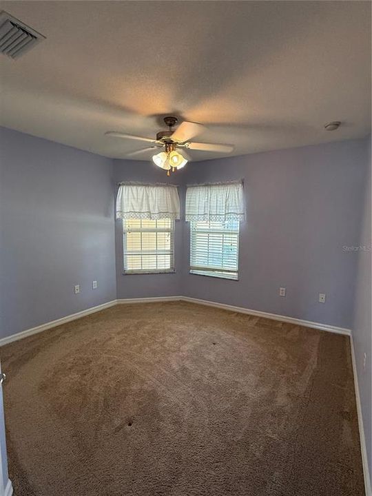 For Sale: $279,000 (3 beds, 2 baths, 1407 Square Feet)