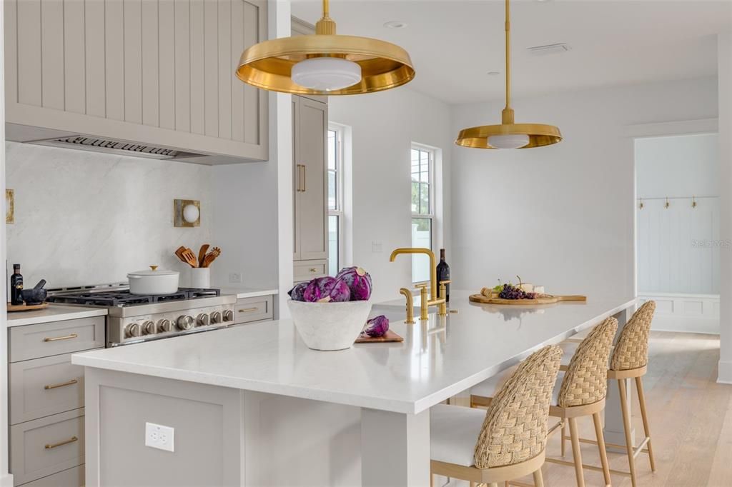 Active With Contract: $1,495,000 (6 beds, 4 baths, 3433 Square Feet)