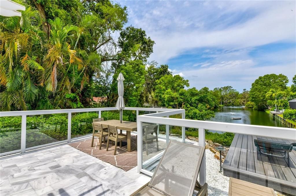 出租: $13,500 (3 贝兹, 4 浴室, 3104 平方英尺)