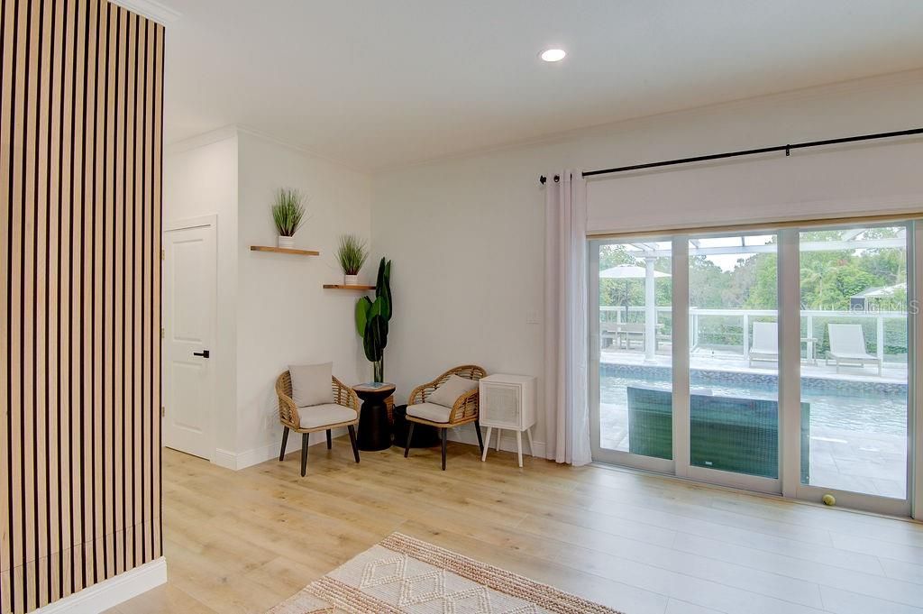 出租: $13,500 (3 贝兹, 4 浴室, 3104 平方英尺)