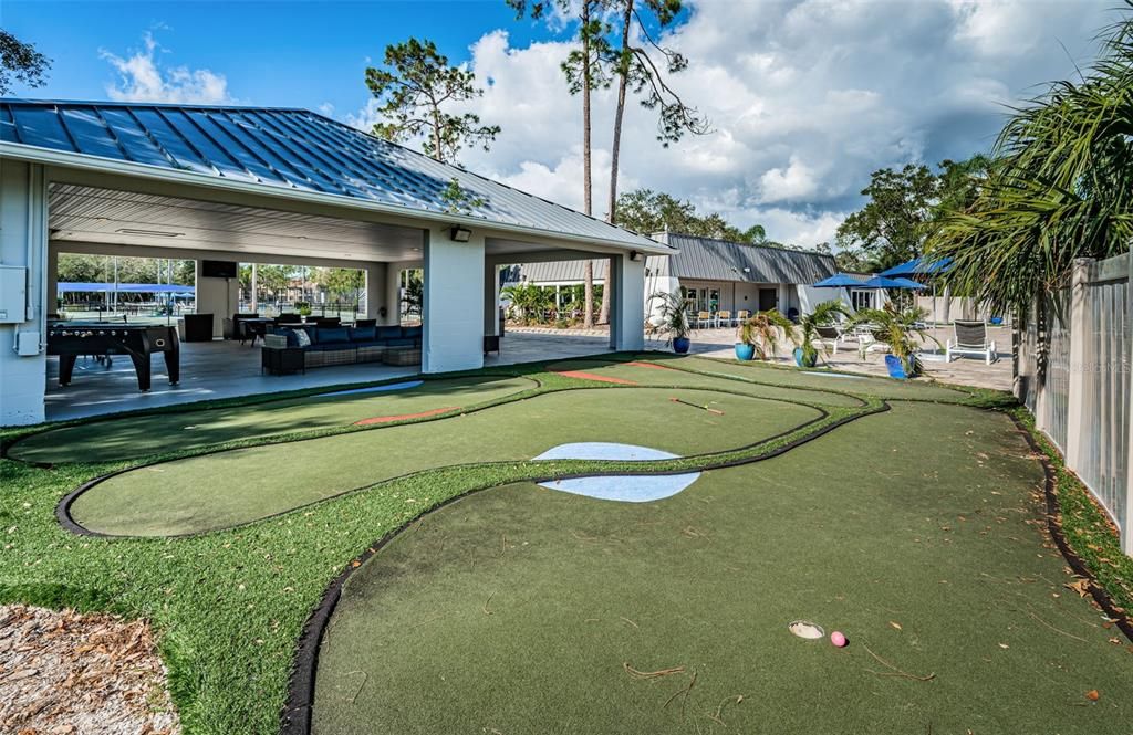 合同活跃: $749,000 (4 贝兹, 3 浴室, 2642 平方英尺)