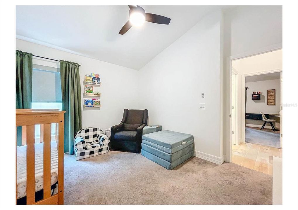 Под контрактом: $645,000 (4 спален, 3 ванн, 2040 Квадратных фут)