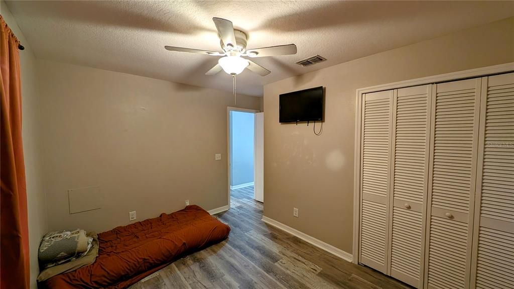 待售: $415,000 (5 贝兹, 3 浴室, 2724 平方英尺)