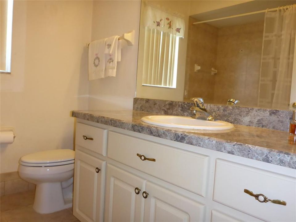 待售: $659,000 (4 贝兹, 3 浴室, 2495 平方英尺)