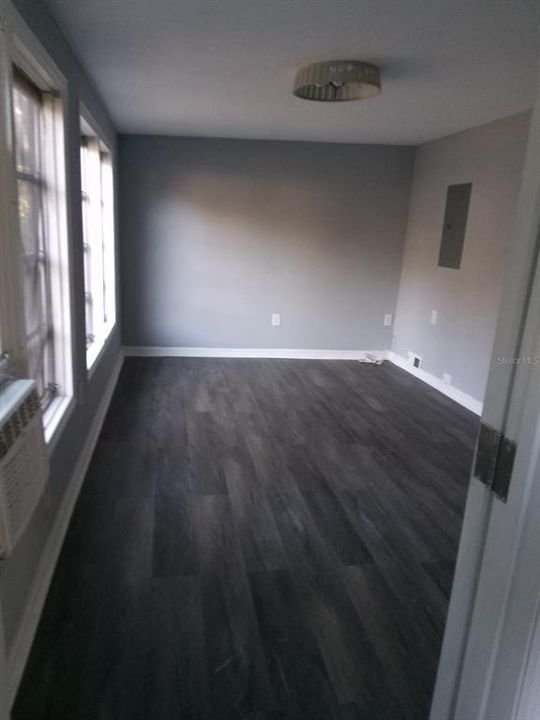 En Venta: $99,000 (2 camas, 1 baños, 868 Pies cuadrados)