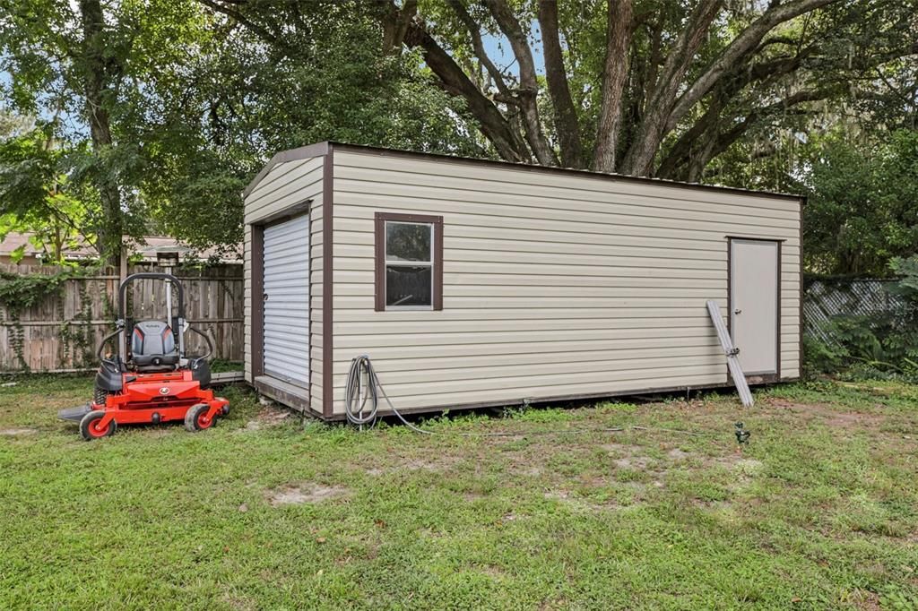 Active With Contract: $225,000 (3 beds, 2 baths, 1576 Square Feet)