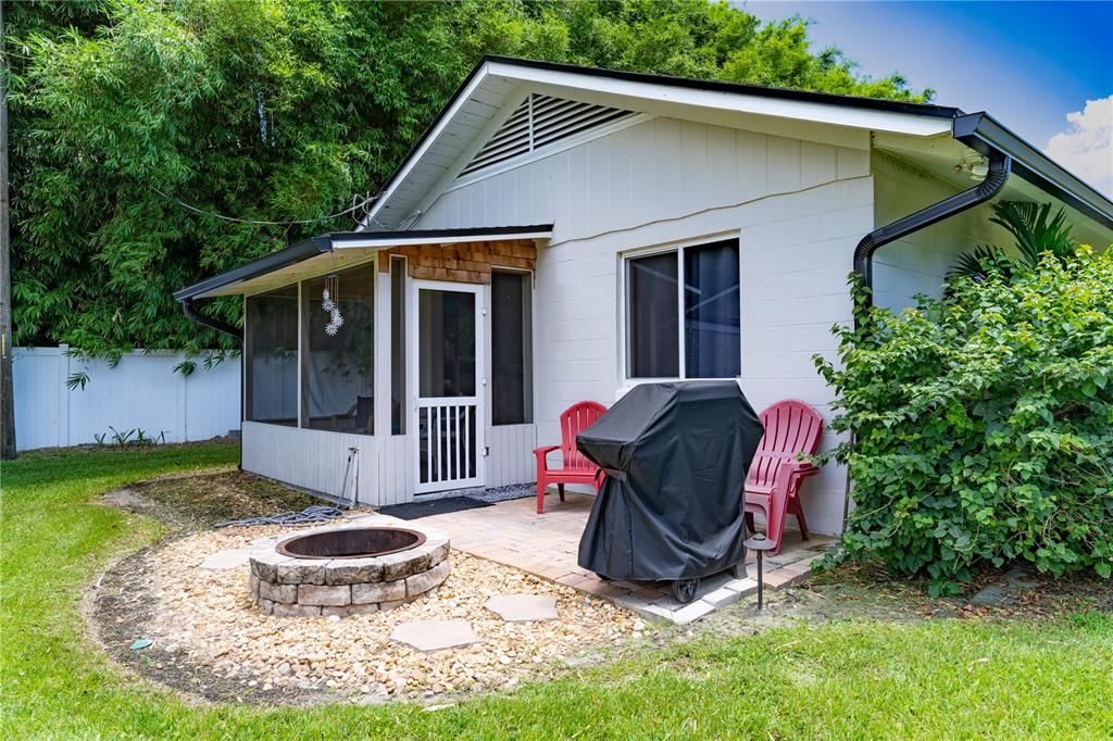 For Sale: $1,900,000 (11 beds, 0 baths, 5499 Square Feet)