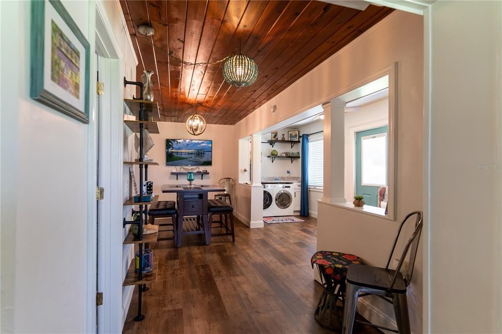 For Sale: $1,900,000 (11 beds, 0 baths, 5499 Square Feet)