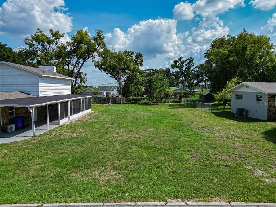 最近售出: $39,900 (0.19 acres)