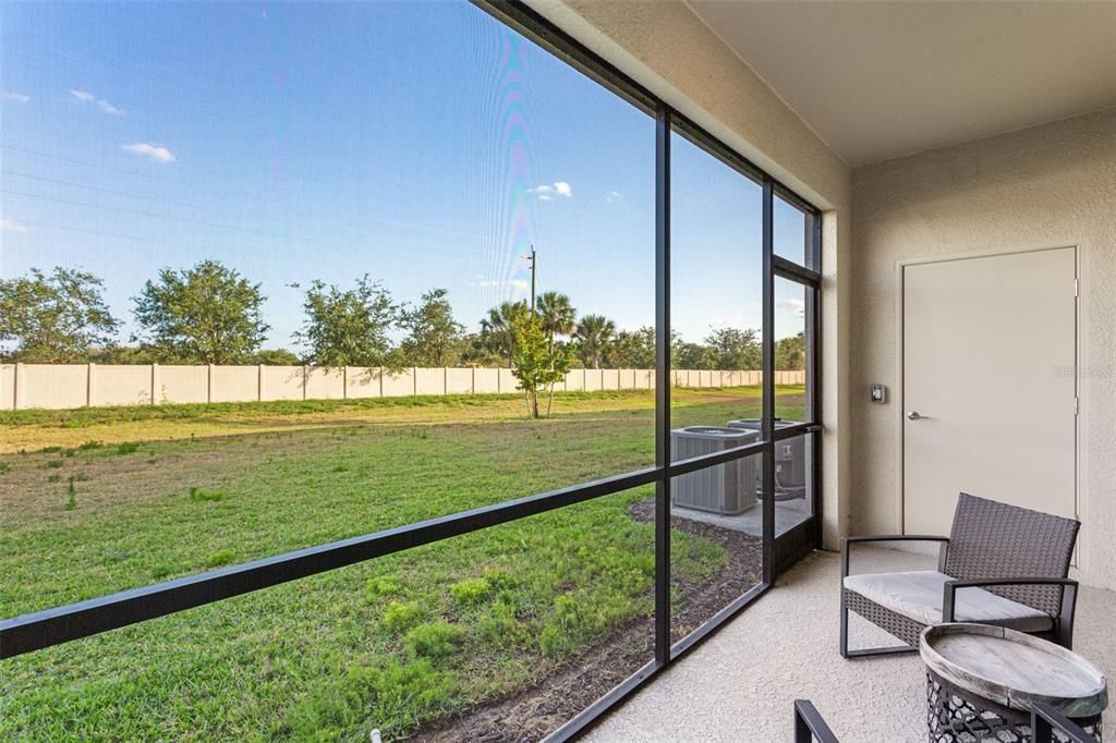 En Venta: $328,900 (3 camas, 2 baños, 1942 Pies cuadrados)