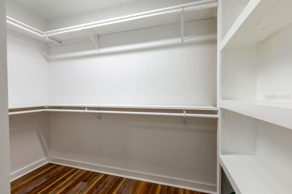 En Venta: $330,000 (3 camas, 2 baños, 1852 Pies cuadrados)