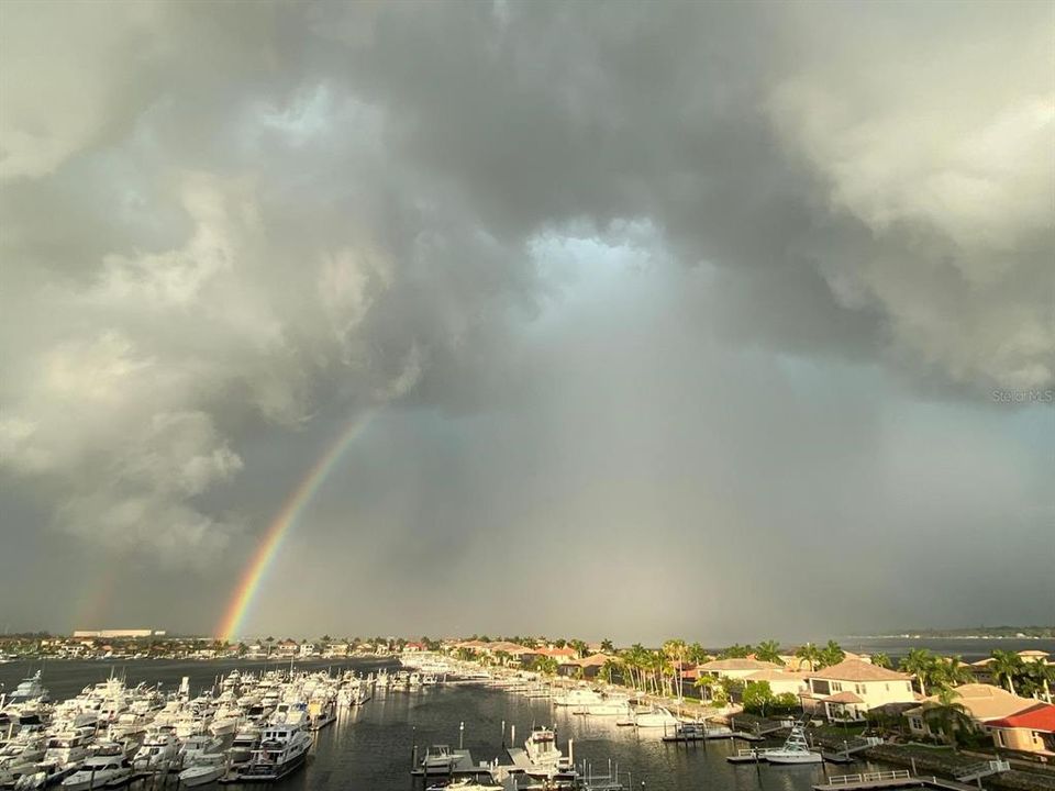 En Venta: $560,000 (2 camas, 2 baños, 1701 Pies cuadrados)