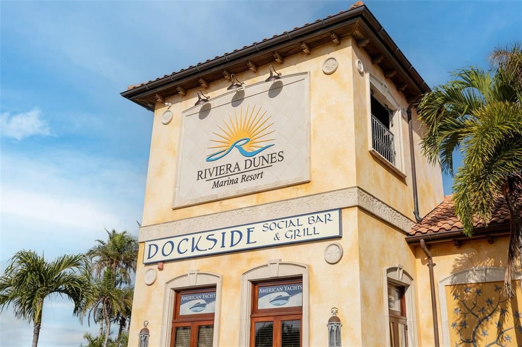 En Venta: $560,000 (2 camas, 2 baños, 1701 Pies cuadrados)