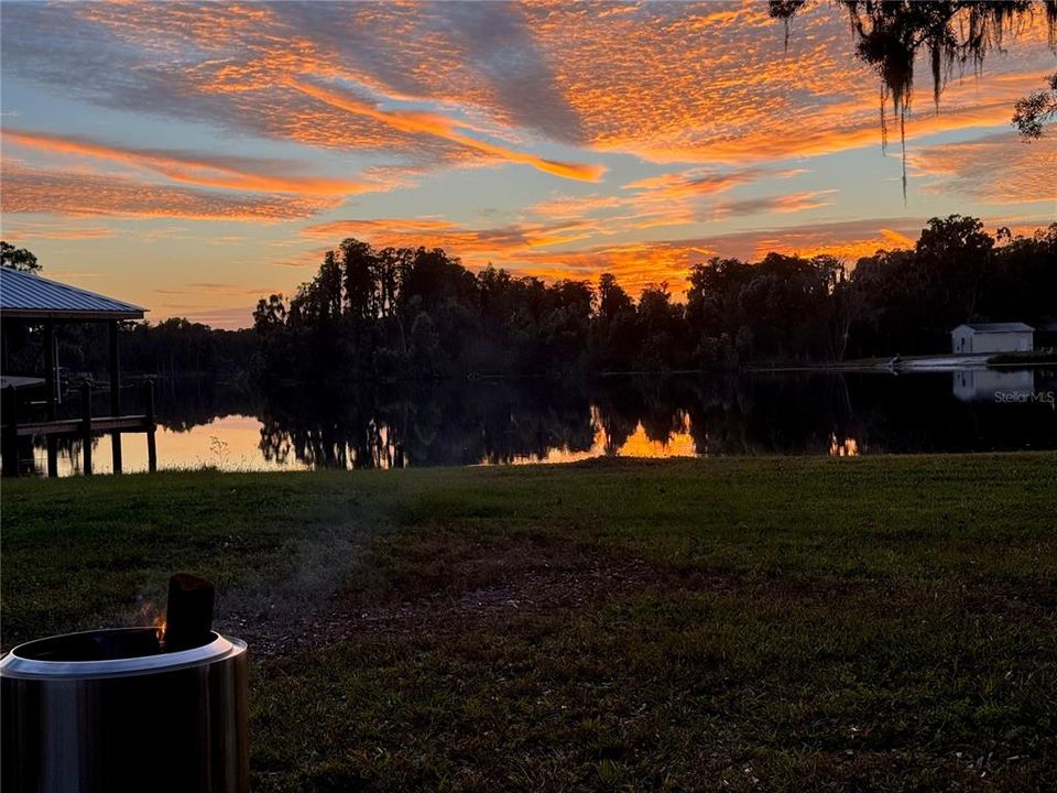 For Sale: $799,000 (3 beds, 2 baths, 1990 Square Feet)