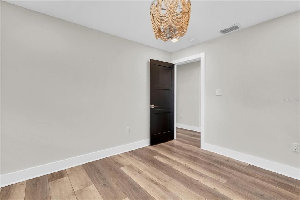 For Sale: $799,000 (3 beds, 2 baths, 1990 Square Feet)