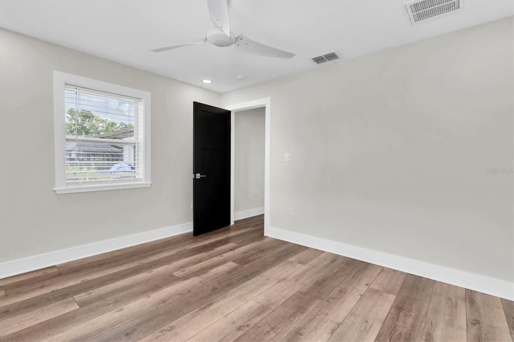 For Sale: $799,000 (3 beds, 2 baths, 1990 Square Feet)