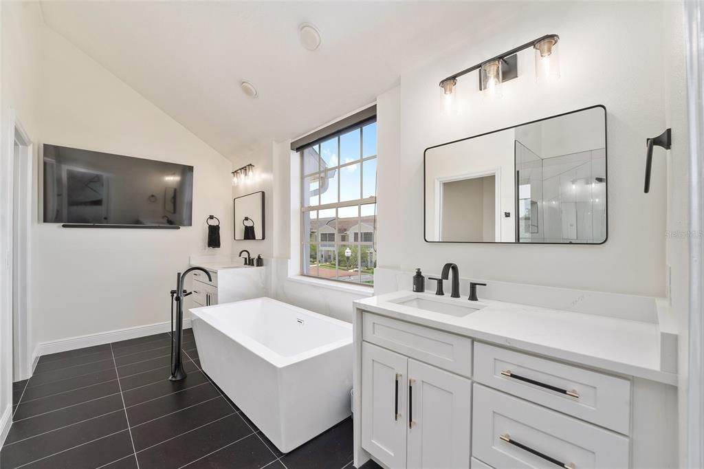 待售: $519,990 (3 贝兹, 2 浴室, 2421 平方英尺)