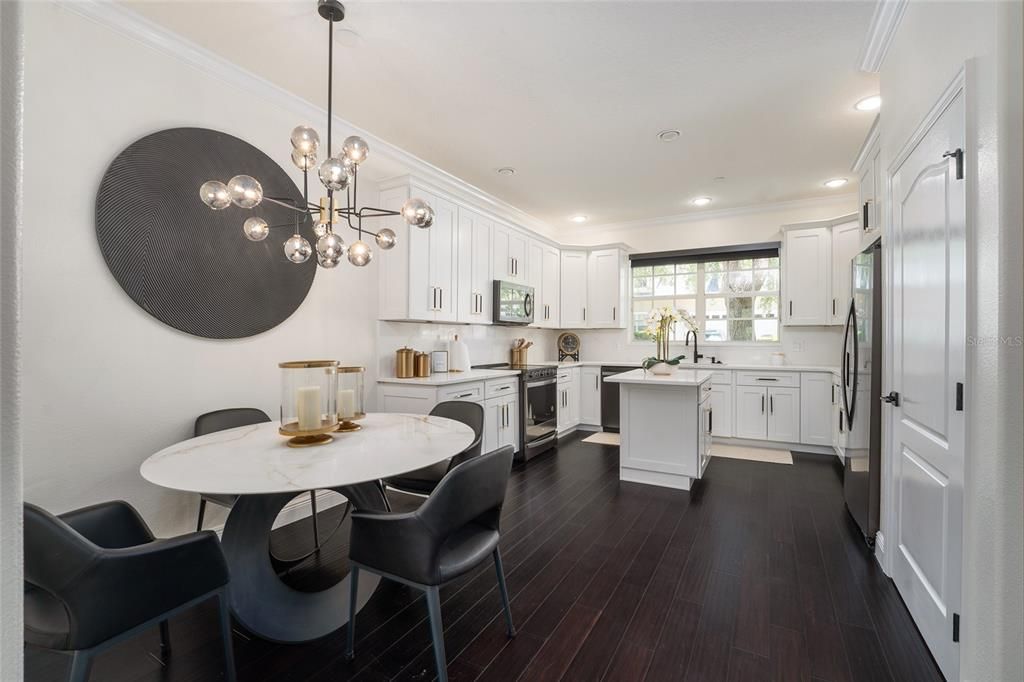 待售: $519,990 (3 贝兹, 2 浴室, 2421 平方英尺)