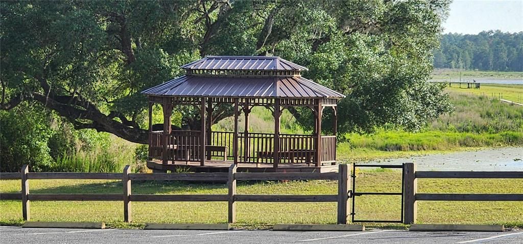 En Venta: $80,000 (2.00 acres)