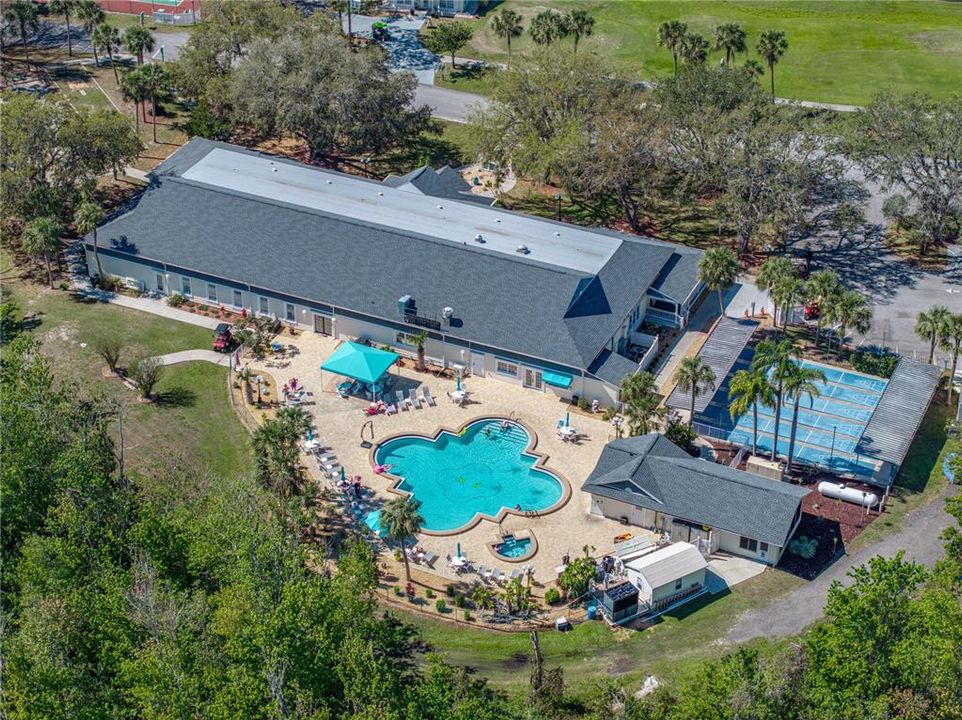 На продажу: $125,000 (2 спален, 2 ванн, 900 Квадратных фут)