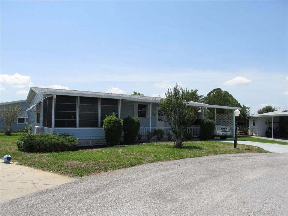 На продажу: $125,000 (2 спален, 2 ванн, 900 Квадратных фут)