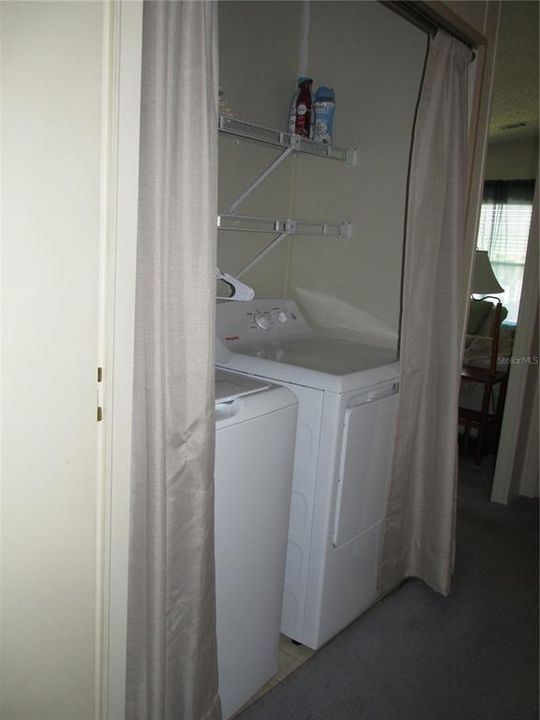 На продажу: $125,000 (2 спален, 2 ванн, 900 Квадратных фут)