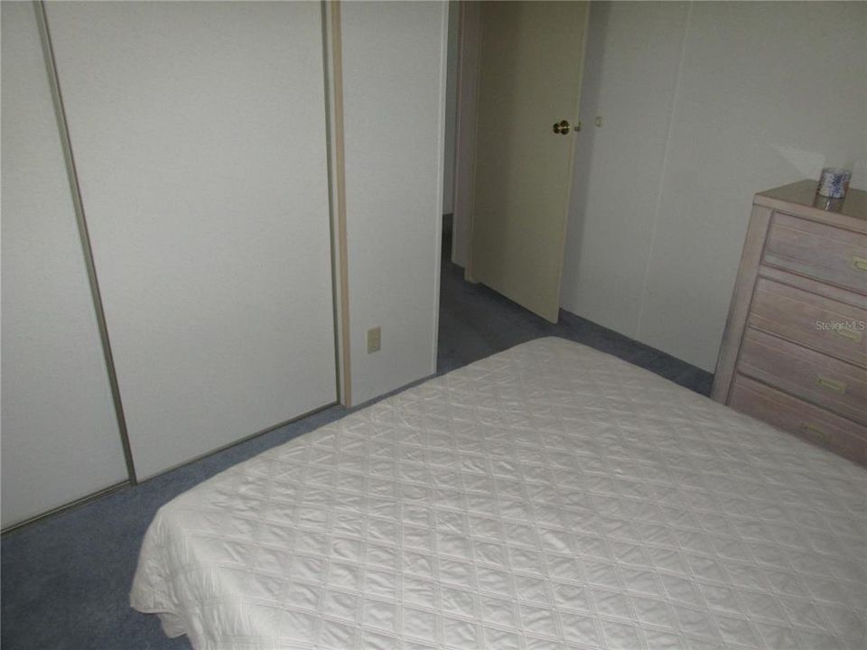 На продажу: $125,000 (2 спален, 2 ванн, 900 Квадратных фут)